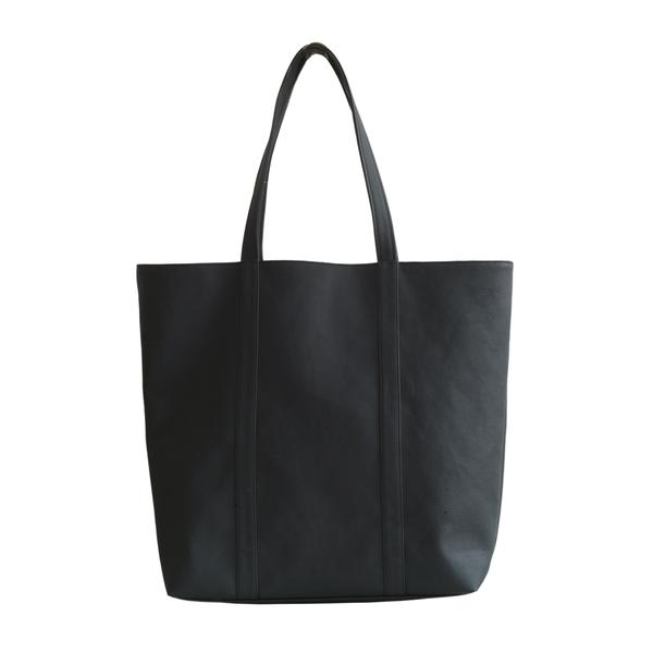Sac cabas en cuir vegan de pomme noir, fabriqué en France, maroquinerie vegan et éthique camille 
